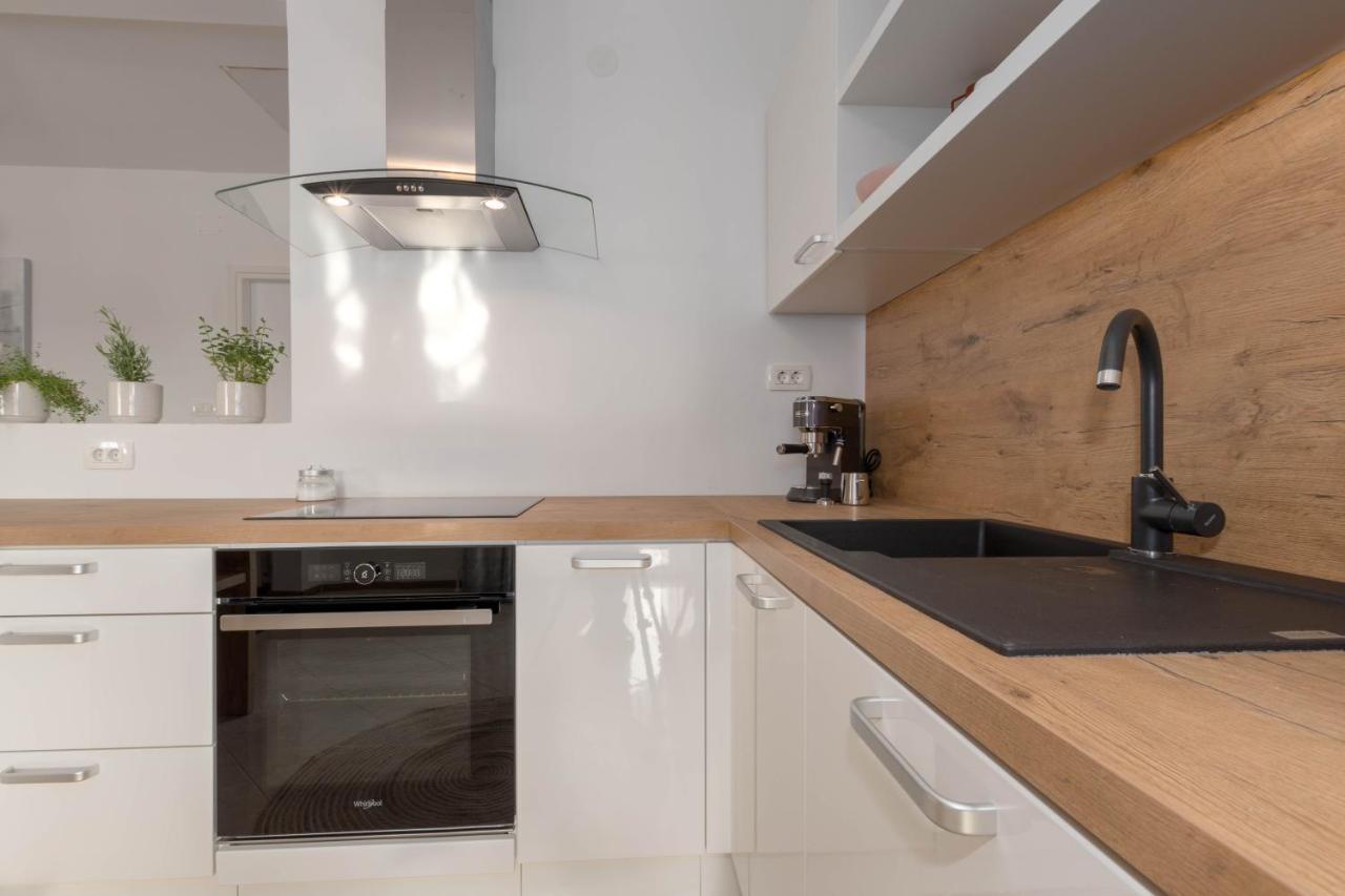 Newly Renovated Holiday Apartment Sirius Poreč Dış mekan fotoğraf