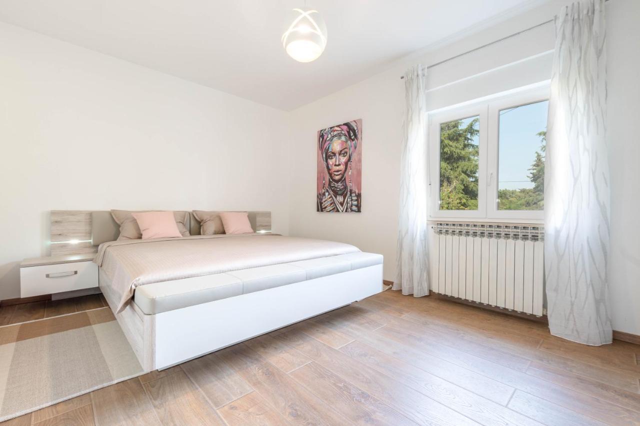 Newly Renovated Holiday Apartment Sirius Poreč Dış mekan fotoğraf